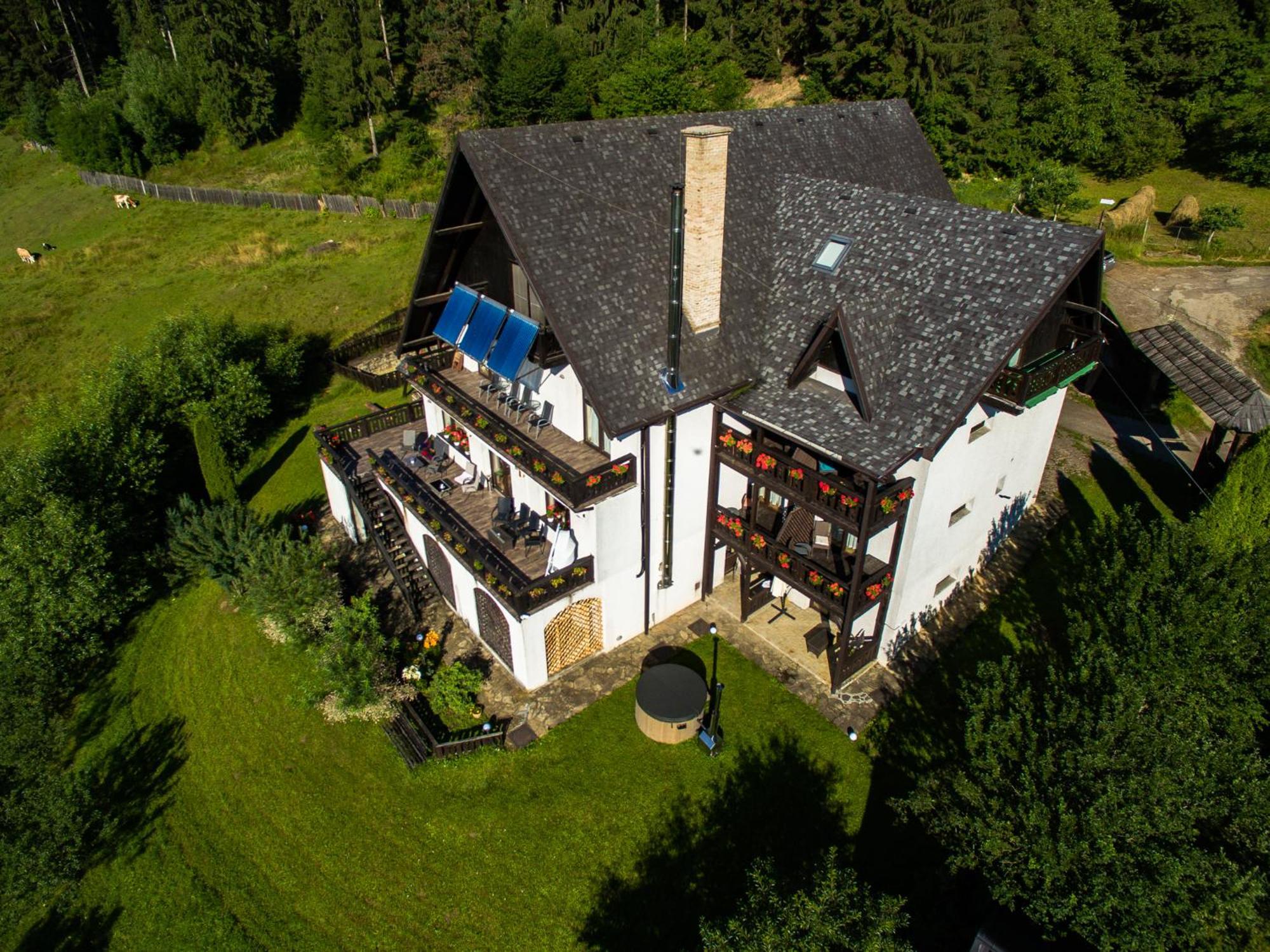 Bucovina Lodge Pension Вама Екстериор снимка