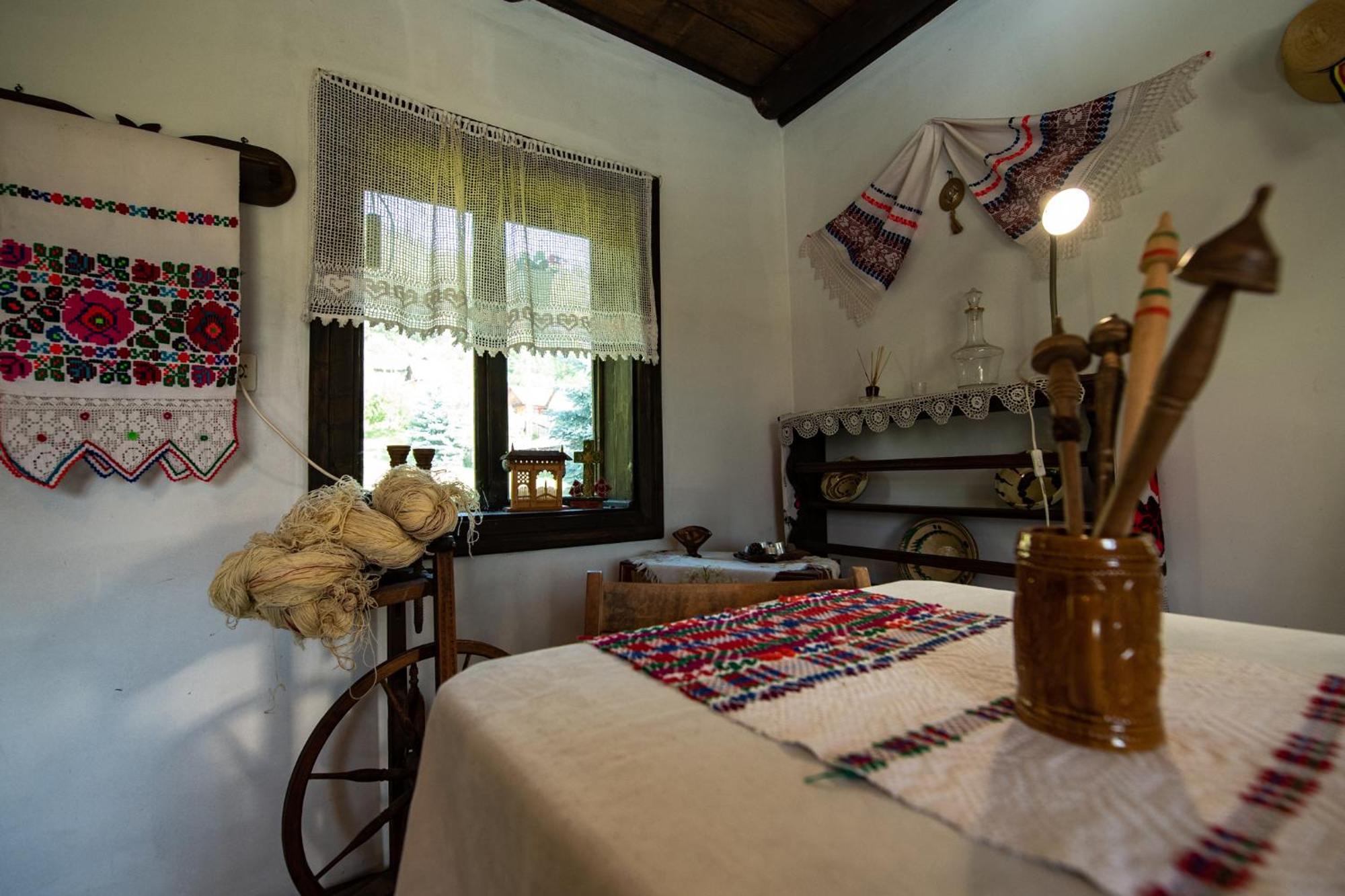 Bucovina Lodge Pension Вама Екстериор снимка